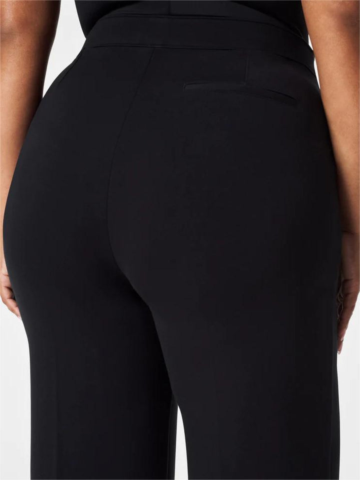 Pantaloni eleganti e modellanti FitCurve™