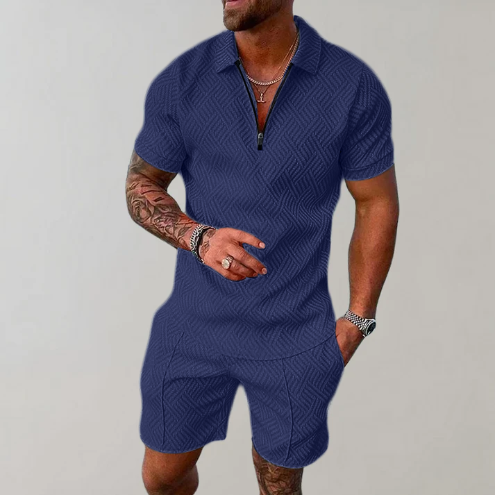 Set elegante e casual composto da polo e pantaloncini da uomo